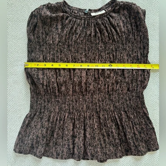 UNIVERSAL THREAD Brown & Black Patterned Women's Blouse - Picture 3 of 5